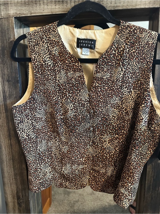 Spenser Jeremy Tops - Spenser Jeremy 100% Silk Leopard Print Sleeveless Blouse Top Womens L NWT